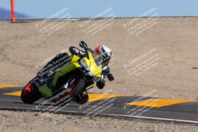 media/Oct-09-2022-SoCal Trackdays (Sun) [[95640aeeb6]]/Turn 12 (140pm)/